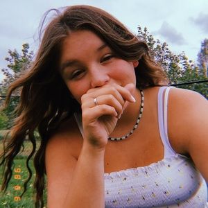 Meet your Posher, Emma